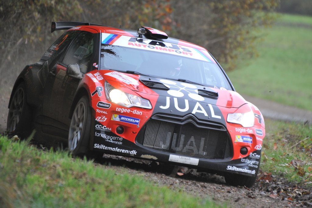 Ib Kragh og Freddy Pedersen sikrede sig Danmarksmesterskabet ved Int. Rally Denmark
(Foto: Morten Alstrup)